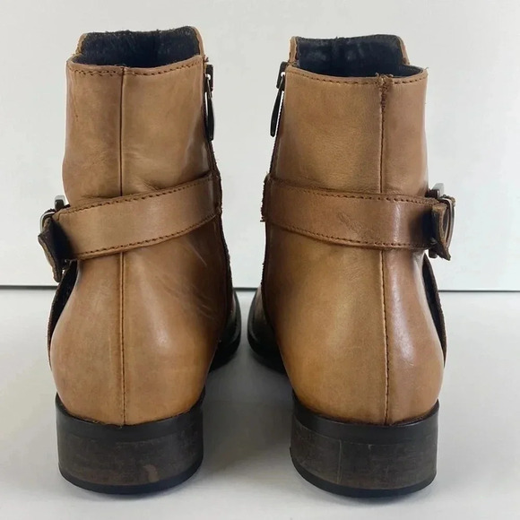 Brown tan genuine leather eyelet buckle low heel round toe ankle bootie sz 36 - Picture 3 of 17